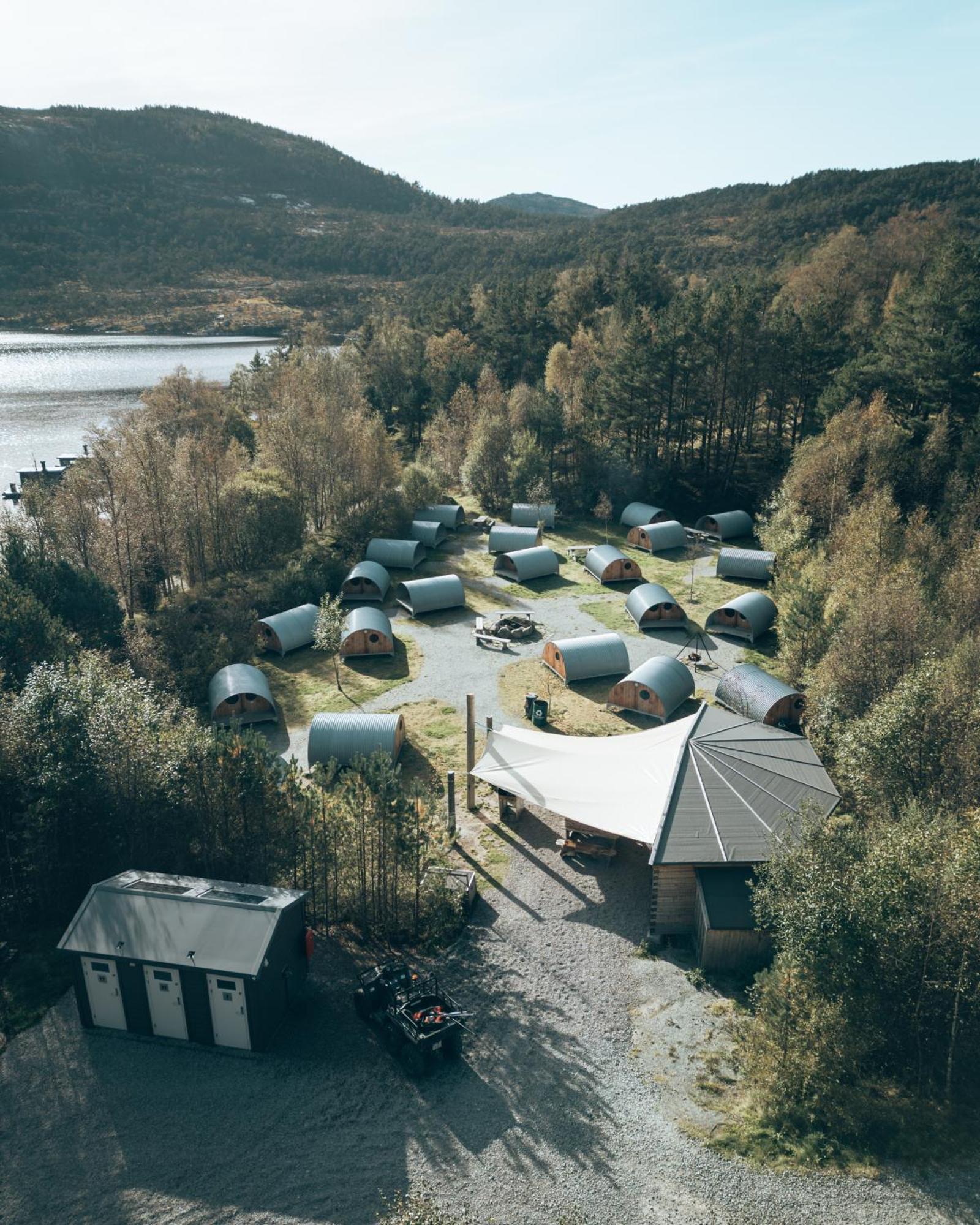 Hotel Hikers Camp, Part Of Preikestolen Basecamp Jørpeland Esterno foto